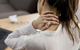 ¿Dolor de cuello? Descubre una solución a tu alcance