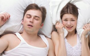 Trucos para no roncar