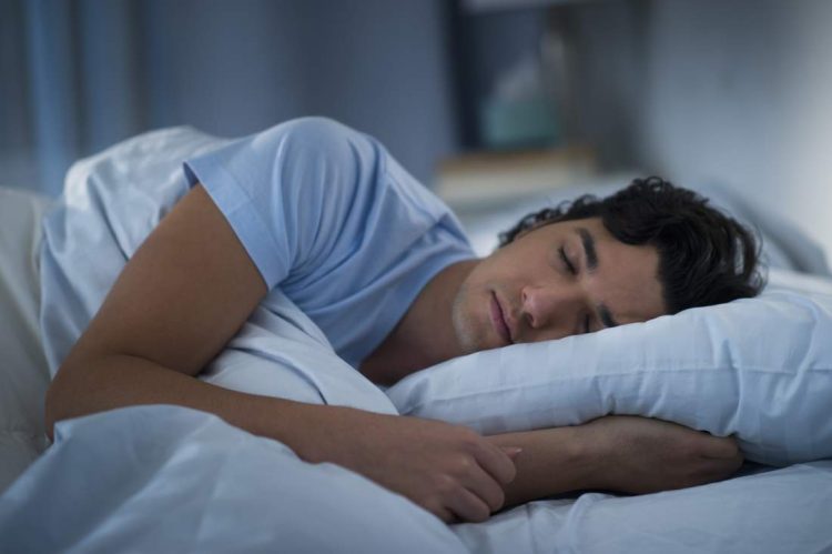 Posturas para dormir y descansar mejor