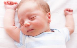 Algunos trucos para dormir a un bebé