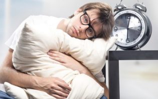 Remedios para dormir bien totalmente naturales