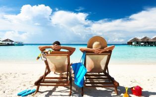 Evitar el dolor de cuello y espalda en vacaciones