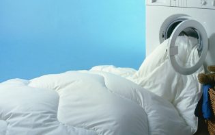 Lavar edredón de plumas o plumón sin estropearlo